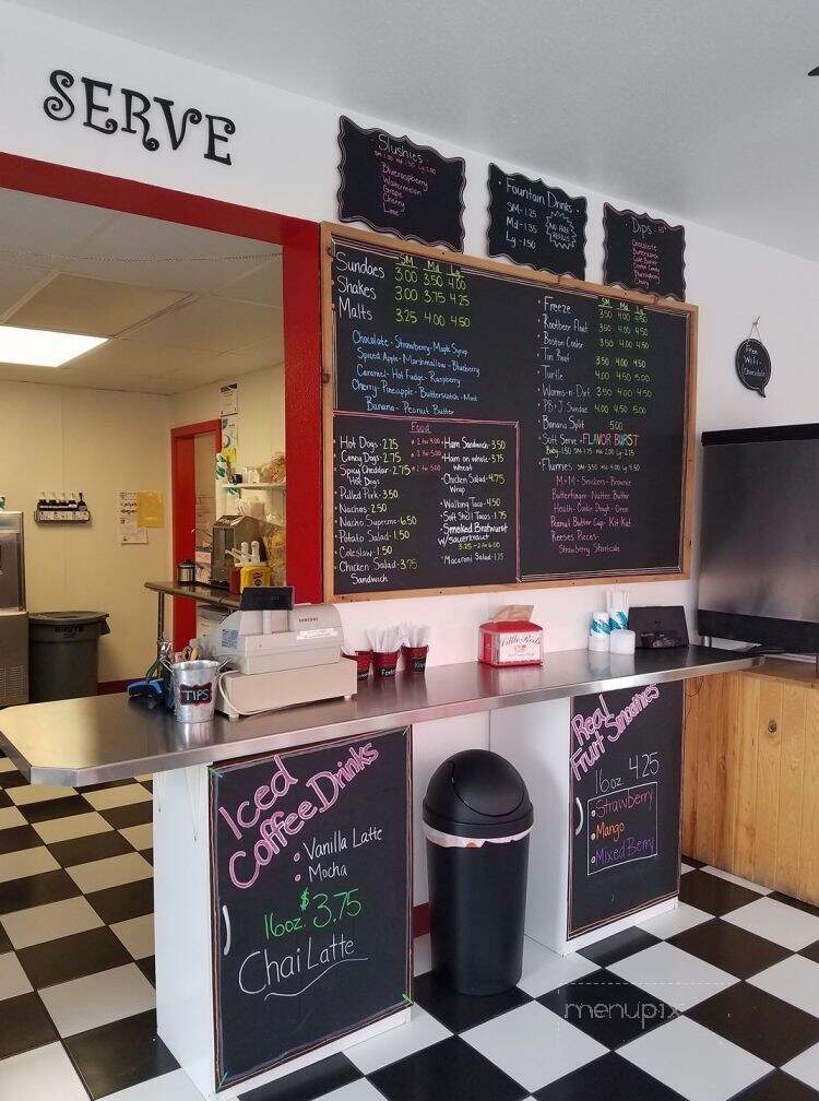 Little Red's Ice Cream - Grawn, MI