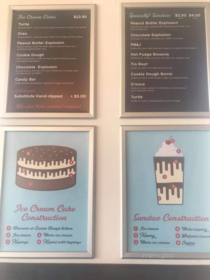 Creemee Ice Cream Parlor - Portland, MI