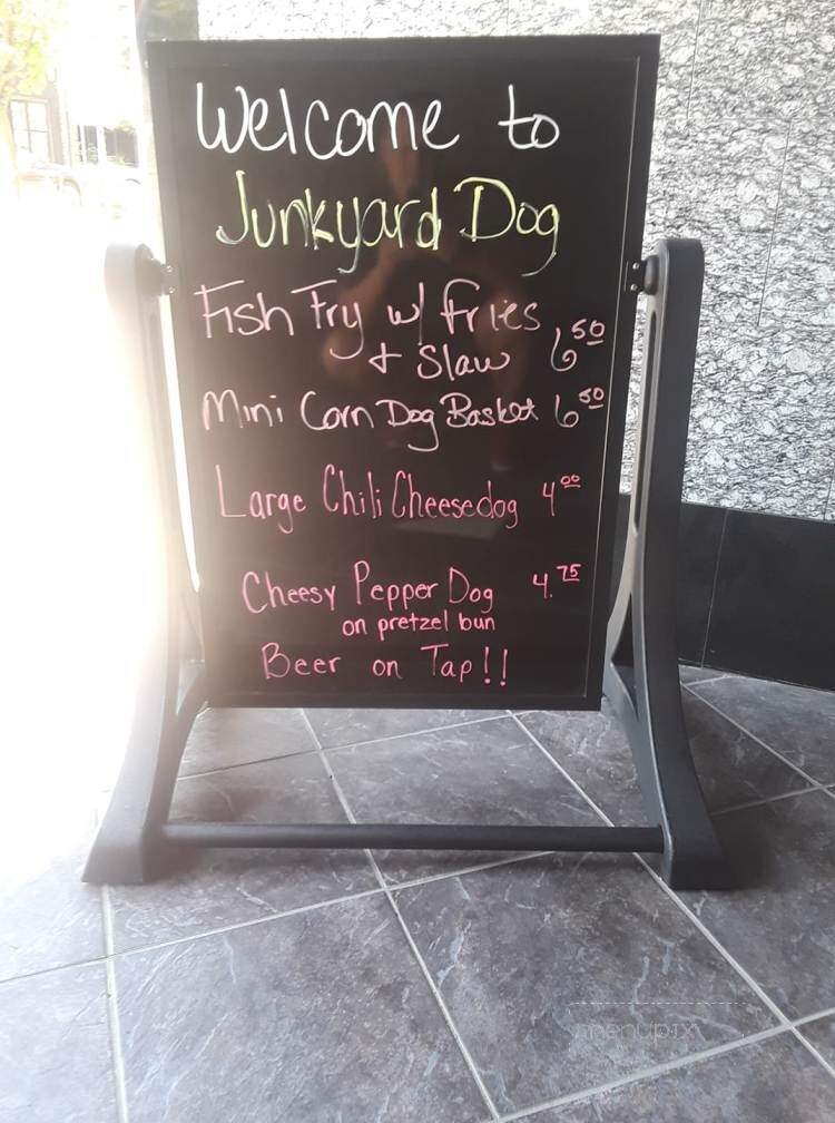 The Junkyard Dog - Jackson, MI