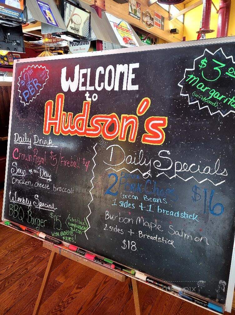 Hudson's Classic Grill - Marquette, MI