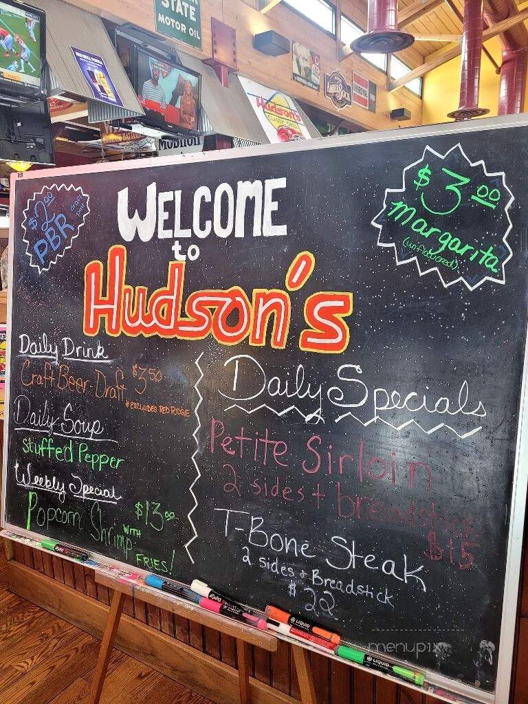 Hudson's Classic Grill - Marquette, MI