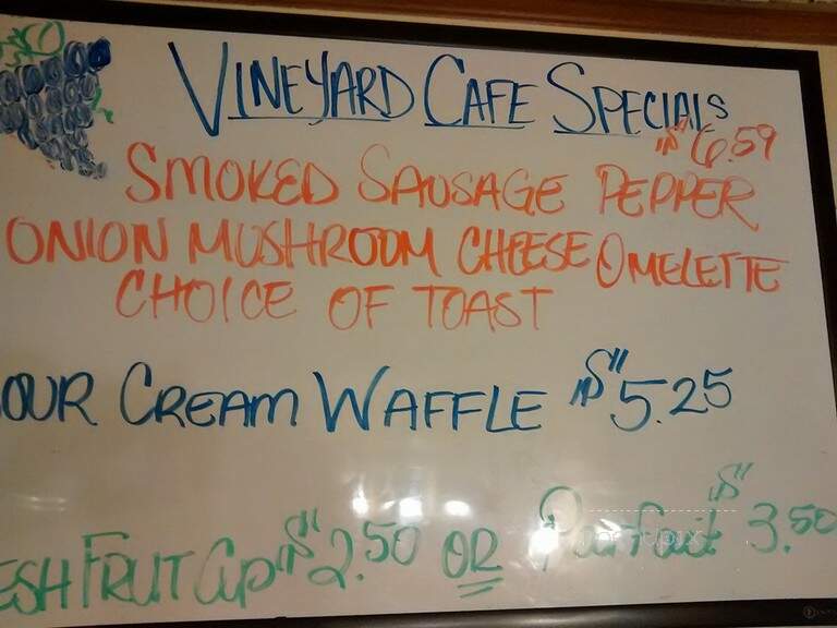 Vineyard Cafe - Lawton, MI