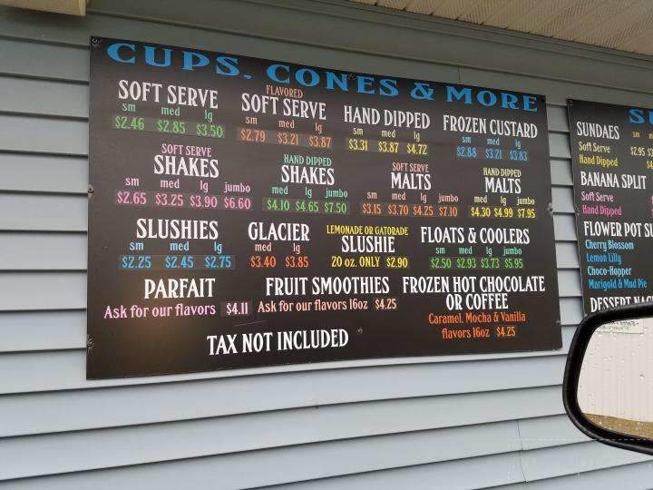 Blue Moon Ice Cream Shop - Elsie, MI