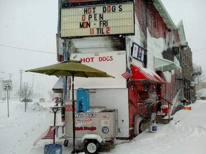 Woody's Hot Dogs - Saginaw, MI